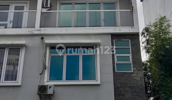 Selling Office House In Elang Laut Residence Pantai Indah Kapuk Yua