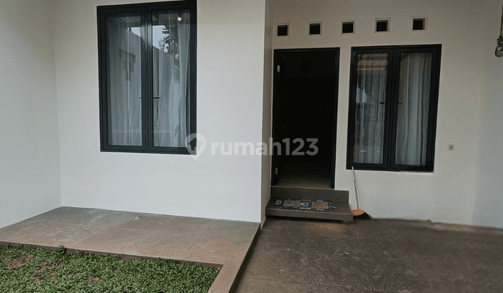 Rumah Disewakan Regency Melati Mas Tangerang Selatan Wl 1