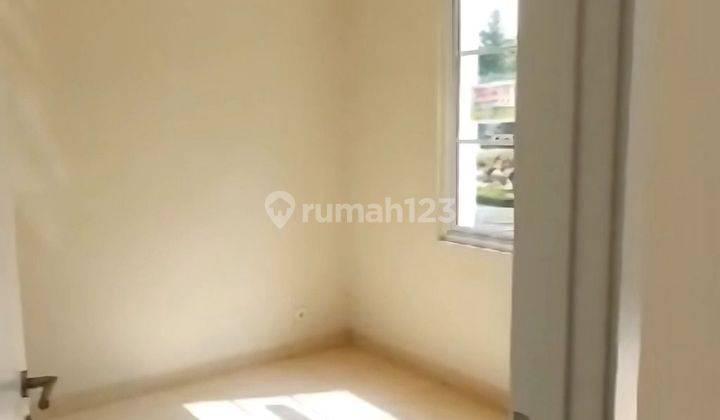 Rumah Disewakan Cluster Azzura, Vanya Park, BSD Win 2
