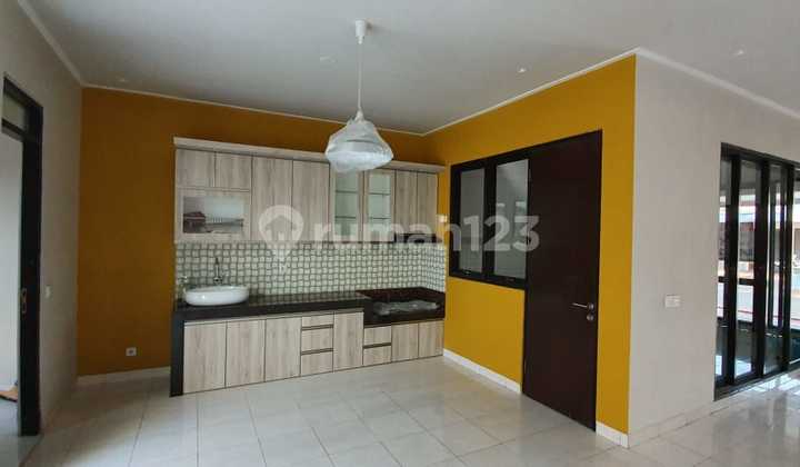 Rumah Disewakancluster Allevare, Bsd City Tjn