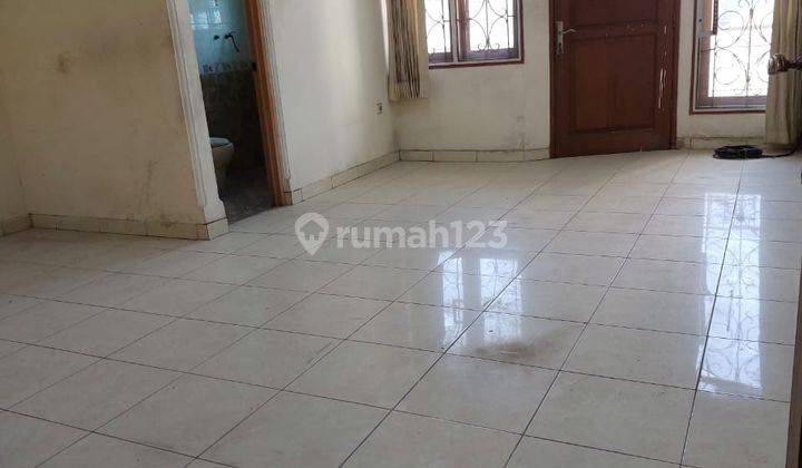 Jual Murah Rumah Tomang Jln. Aren 3 Lantai Jakarta Barat Ade  1