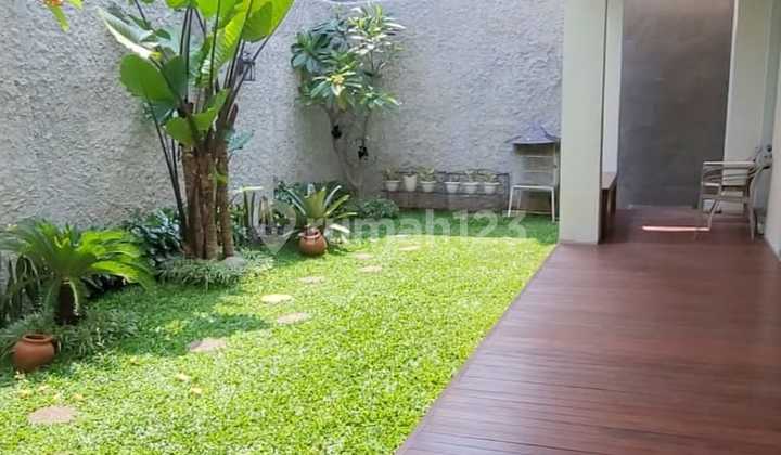 Dijual Rumah Bagus di Crown Pondok Hijau Golf Gading Serpong MRT 2
