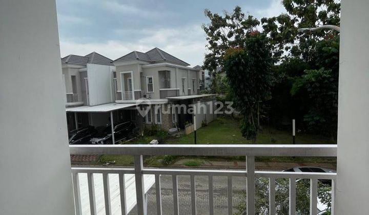 Rumah Cantik Full Furnished Strategis di The Savia Nusaloka Bsd 2