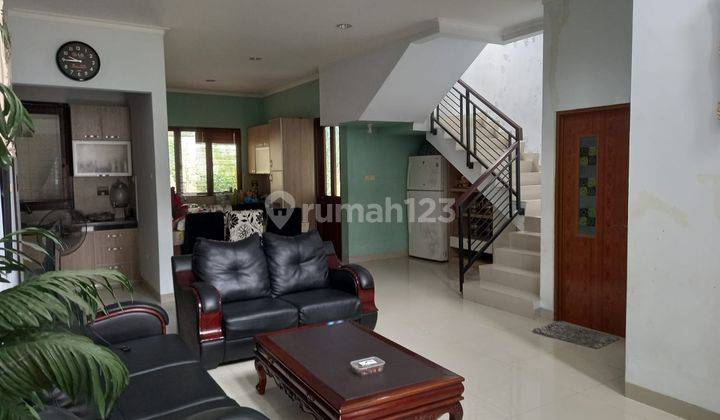 RUMAH BAGUS DI KENCANA LOKA BSD CIty TERMURAH 2