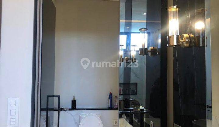 Turun Harga Rumah Mewah Full Furnished Hoek di The Zora Bsd 2