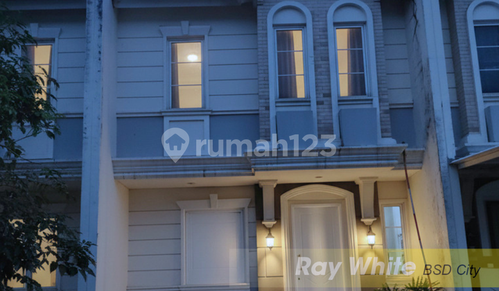Rumah Semi Furnished 2 Lantai Dekat Tol di Vanya Park BSD City