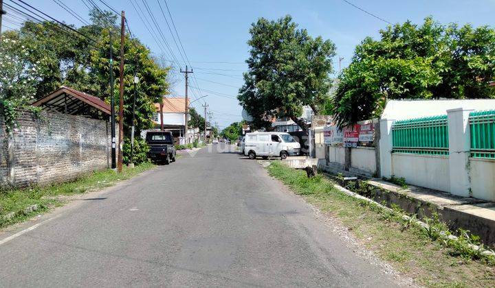 Rumah tengah kota Solo 5