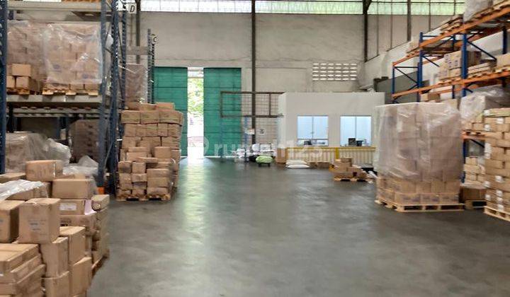 Gudang Siap Pakai di Daerah Tugu  3