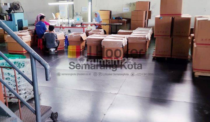 Gudang Siap Pakai di Tambakaji 6