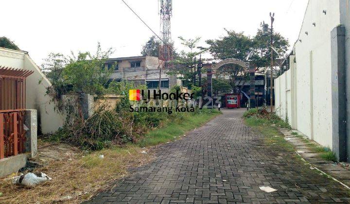 Rumah Lama Hitung Tanah Dijual di Jl. Citarum 2