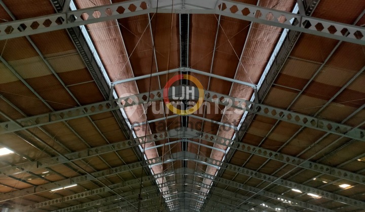 Warehouse or Factory in the Wijayakusuma Industrial Area 2