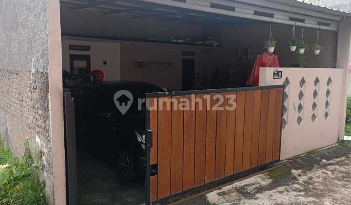 Rumah Siap Huni di Pasir Impun Cocok untuk Keluarga Bahagia Rumah Siap Huni di Pasir Impun Cocok untuk Keluarga Bahagia