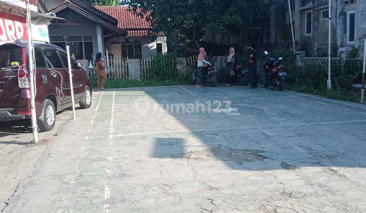 Dijual rumah, tanah dan lapangan bulu tangkis luas 600 meter harga 1,5 nego  1