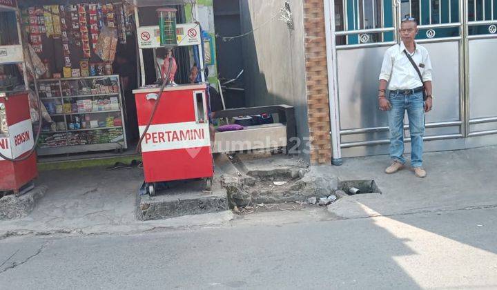 Di jual  kios pinggir jalan utama Jl Abdul Gani Cilodong Depok  4
