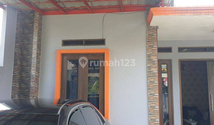 Dijual rumah 2 lantai harga 975 juta akses mobil Cilangkap Depok 2