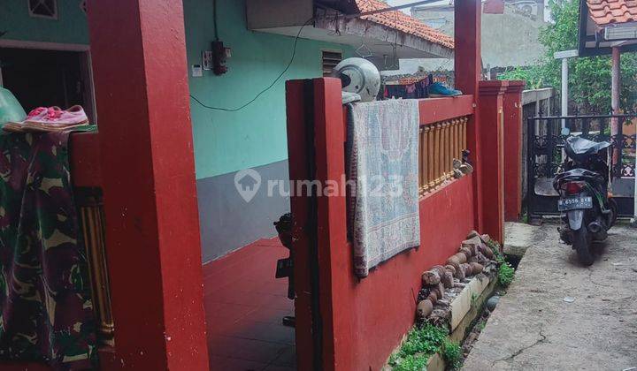 Dijual rumah siap huni dgn halaman luas tdk jauh dari akses mobil 1