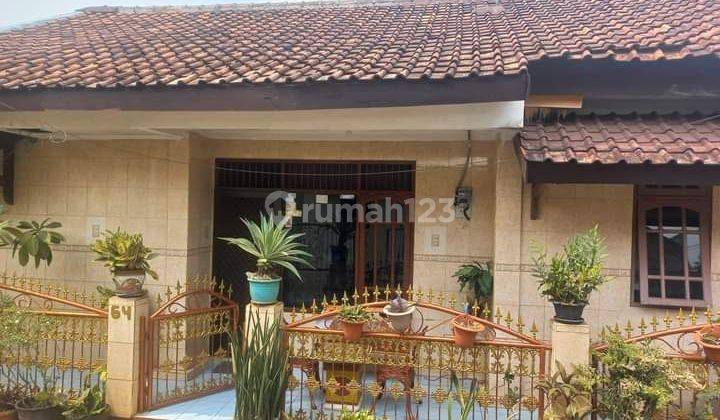 Dijual rumah siap huni di Meruyung Limo Kota Depok dekat ke Masjid kubah emas Limo Depok 1