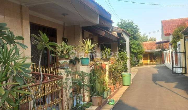 Dijual rumah siap huni di Meruyung Limo Kota Depok dekat ke Masjid kubah emas Limo Depok 2