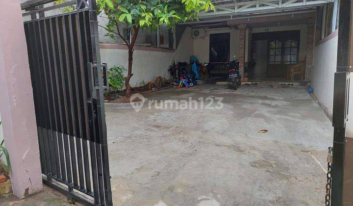 Dijual rumah siap huni halaman luas di Cinangka Sawangan  2