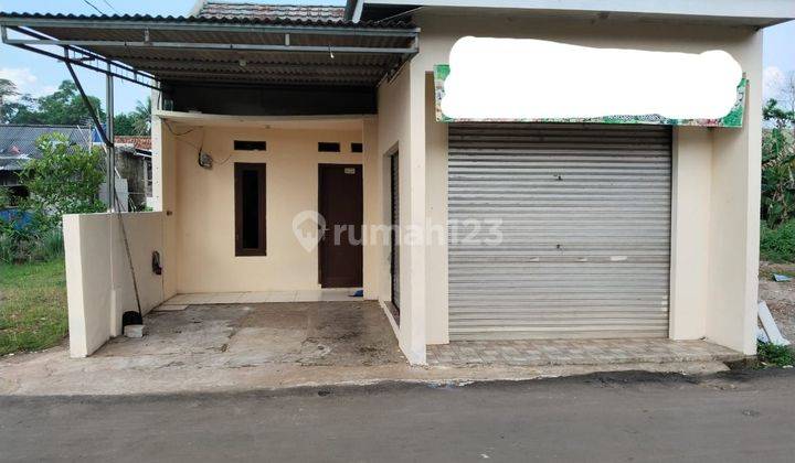 Di jual rumah di dalam perumahan di Cilodong Depok dr 2