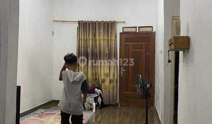 Jual rumah di dalam perumahan Cikahuripan klapanunggal cileungsi. 2