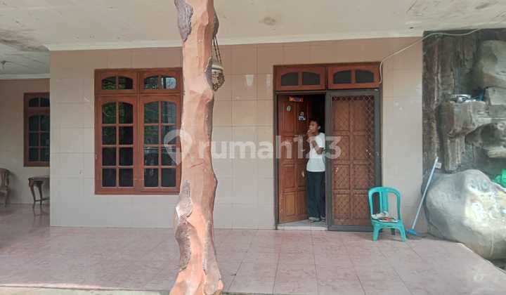 Dijual Rumah, Villa di Jatijajar Tapos Kota Depok.