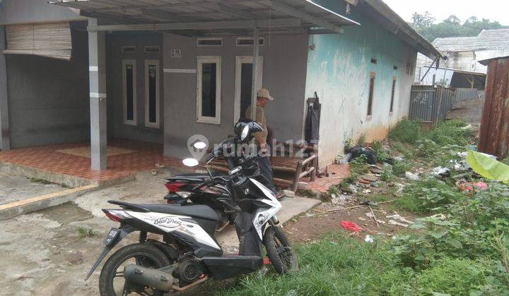 Di Jual Rumah Dengan Halaman Luas Di Cilodong Depok 1