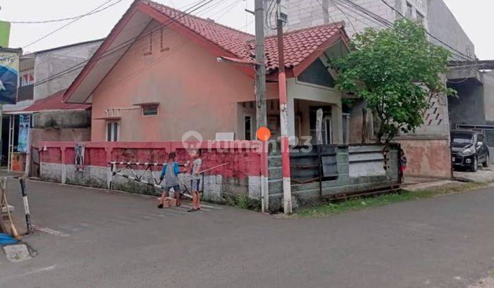 Dijual Rumah Akses Jalan 2 Mobil Di Beji Depok 1