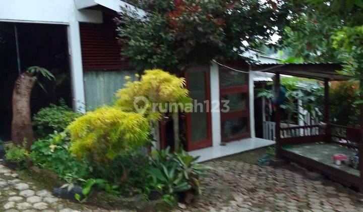 Dijual Rumah Siap Huni Dengan Halaman Luas Di Sukmajaya Depok 1