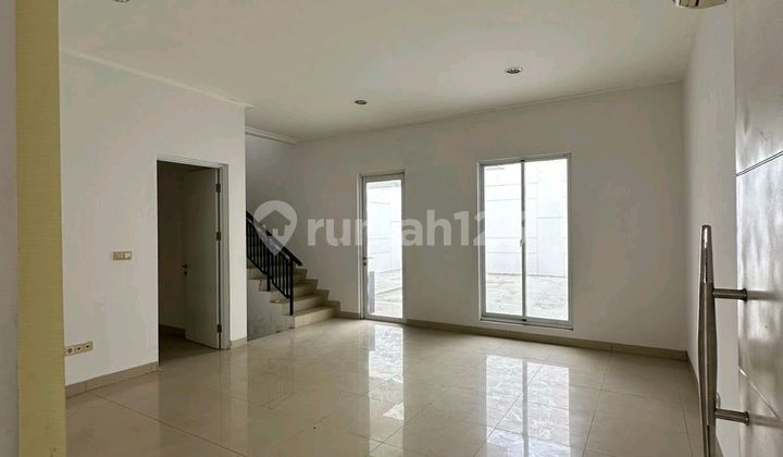 Like a Luxurious House in GLC UK 9.x 20 2