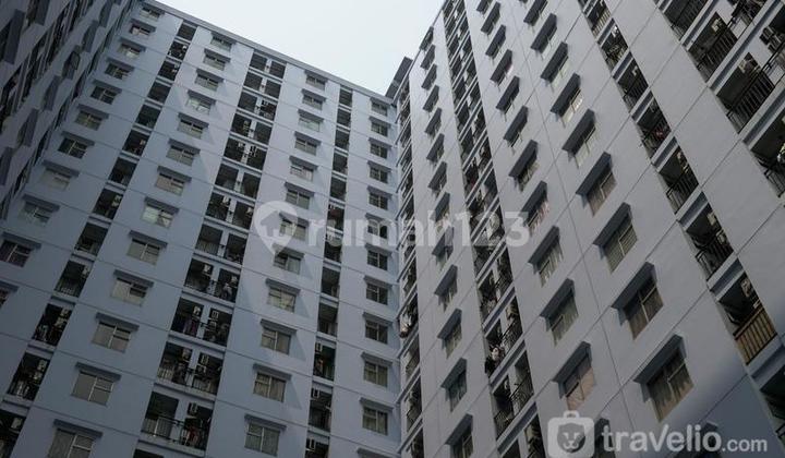 Apartment 2 BR Semi Furnished di jual cepat 1