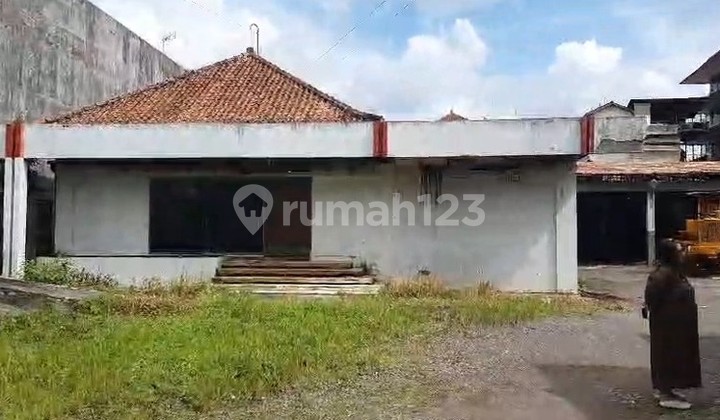 Disewakan Rumah Strategis di Area Kota Baru Ideal untuk Cafe & Resto, Kotabaru, Gondokusuman, Yogyakarta Disewakan Rumah Strategis di Area Kota Baru Ideal untuk Cafe & Resto, Kotabaru, Gondokusuman, Yogyakarta