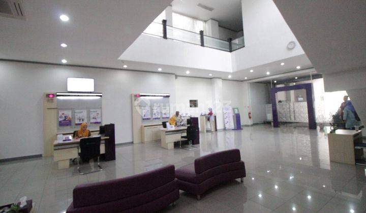 Gedung Kantor Dekat Tugu Jogja Pusat Kota Yogyakarta 2