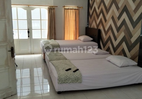 3-Story Furnished Shop House in Strategic Location Near Kanisius Gayam 1 Elementary School, Pakualaman, Yogyakarta 2