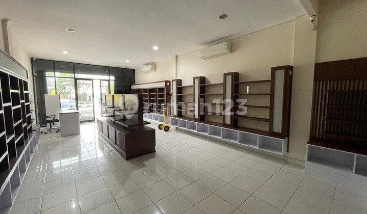For Sale: Strategic 2-Story Shop House in Ringroad Selatan, Bangunharjo Business Complex, Sewon, Bantul 2