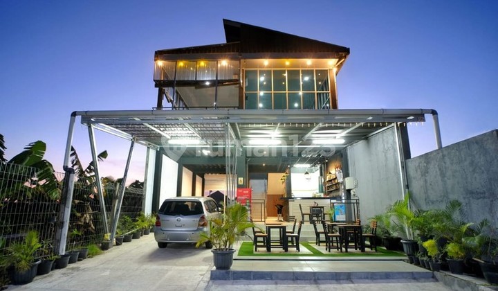 For Rent: 150 Square Meter Spacious Cafe in Tegal Tirtio, Berbah, Near Adisutjipto Airport 1