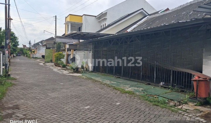 Rumah Tinggal Strategis 1 Lantai di Pringwulung, Condong Catur, Dekat Kampus Rumah Tinggal Strategis 1 Lantai di Pringwulung, Condong Catur, Dekat Kampus