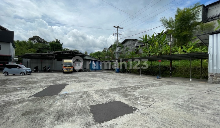Strategic Warehouse on Jombor Ring Road North, Mlati, Sleman, Yogyakarta