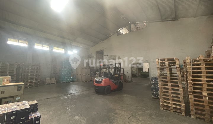 strategic warehouse in soragan kasihan bantul yogyakarta