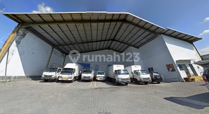 Strategic Warehouse 2000 Square Meters on West Ring Road Gamping Premium Access & Spacious Area, Banyuraden, Gamping, Sleman