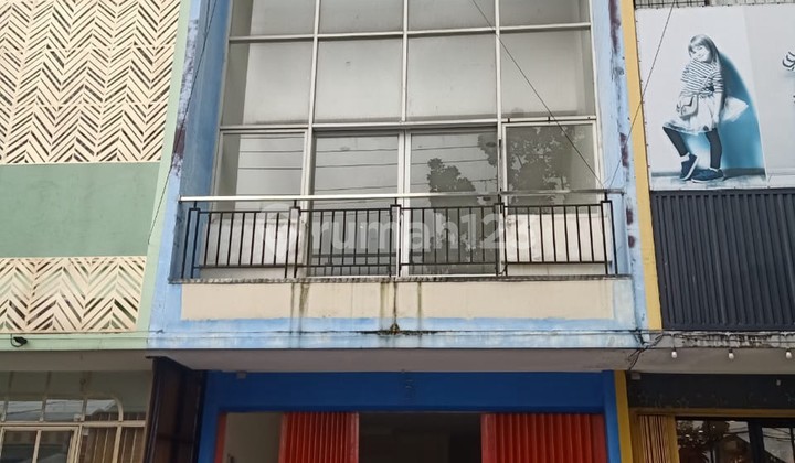 2-story shophouse in Jombor, Mlati, Sleman, Yogyakarta