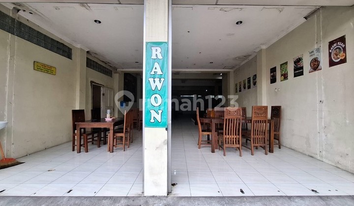 For Rent Strategic Business Space on Jalan Laksda Adisucipto, Sleman