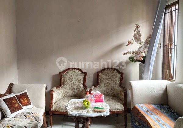 Hunian Mewah 2 Lantai di Perumahan Palagan, Dekat Hyatt & Resto Populer 2