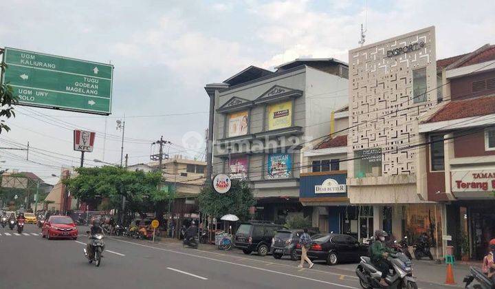 Rumah Klasik di Tengah Kota Yogyakarta Dekat Ugm 2