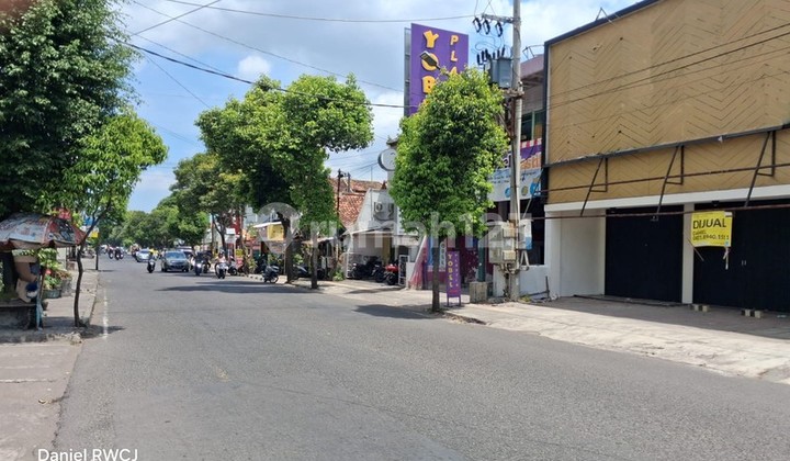 2-Story Shop House Location Taman Siswa, Mergangsan, Yogyakarta 2