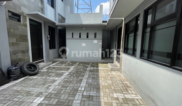 For Rent Building, Very Suitable For Office, Caturtunggal, Depok, Sleman For Rent Building, Very Suitable For Office, Caturtunggal, Depok, Sleman