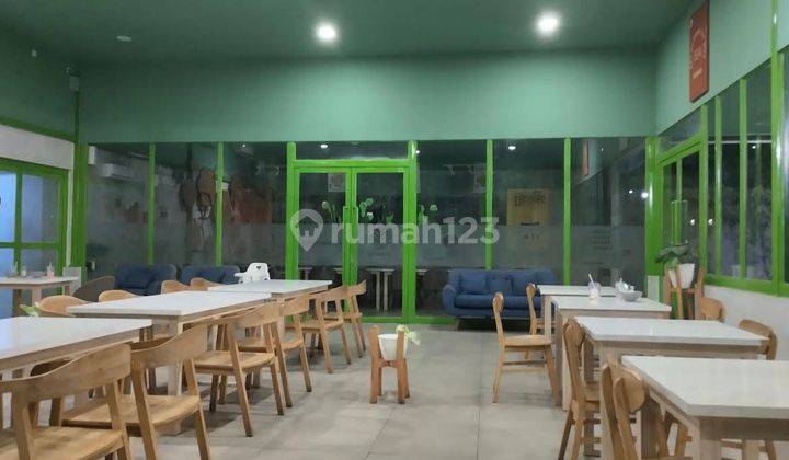 Ruang Usaha Ex Resto Dekat Jl Magelang Yogyakarta 2