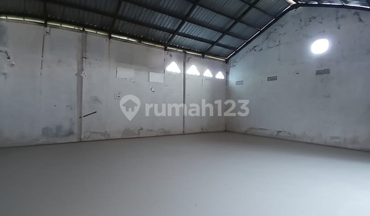 strategic warehouse in maguwo depok sleman yogyakarta