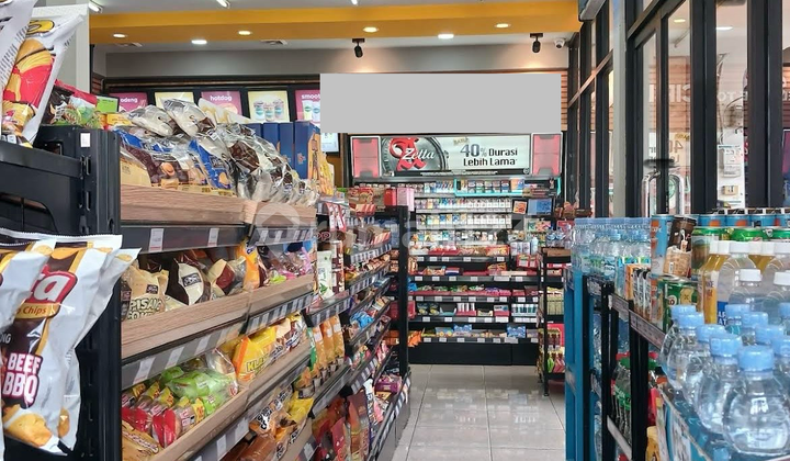 Strategic Shop House Near Malioboro Tourism in Yogyakarta 2