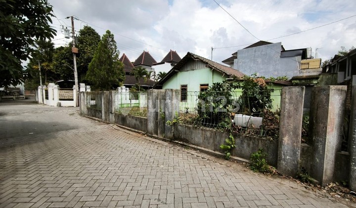 Dijual Tanah di Perumahan, Area Kampus di Caturtunggal, Depok, Sleman Dijual Tanah di Perumahan, Area Kampus di Caturtunggal, Depok, Sleman